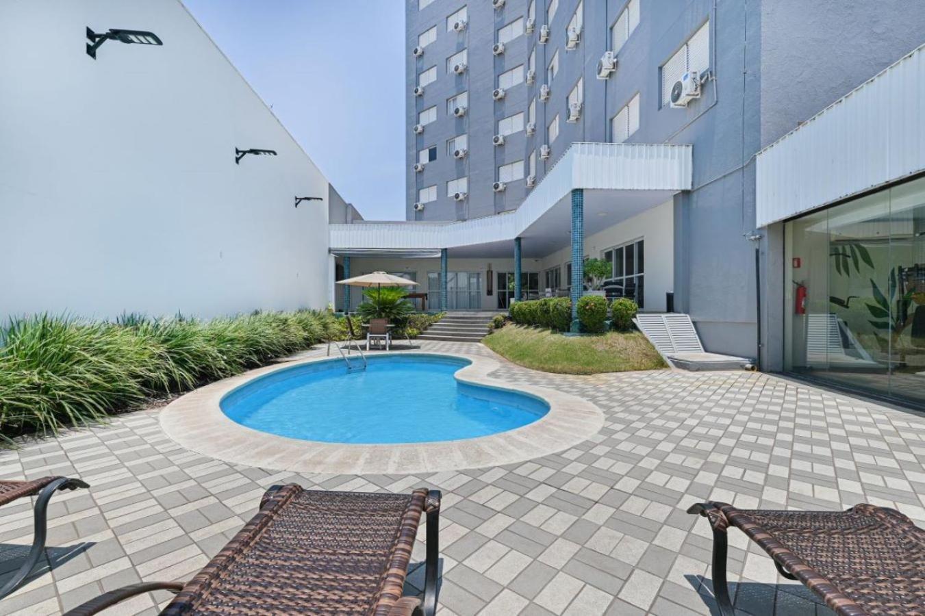 Hotel Nacional Inn Cuiaba Kültér fotó