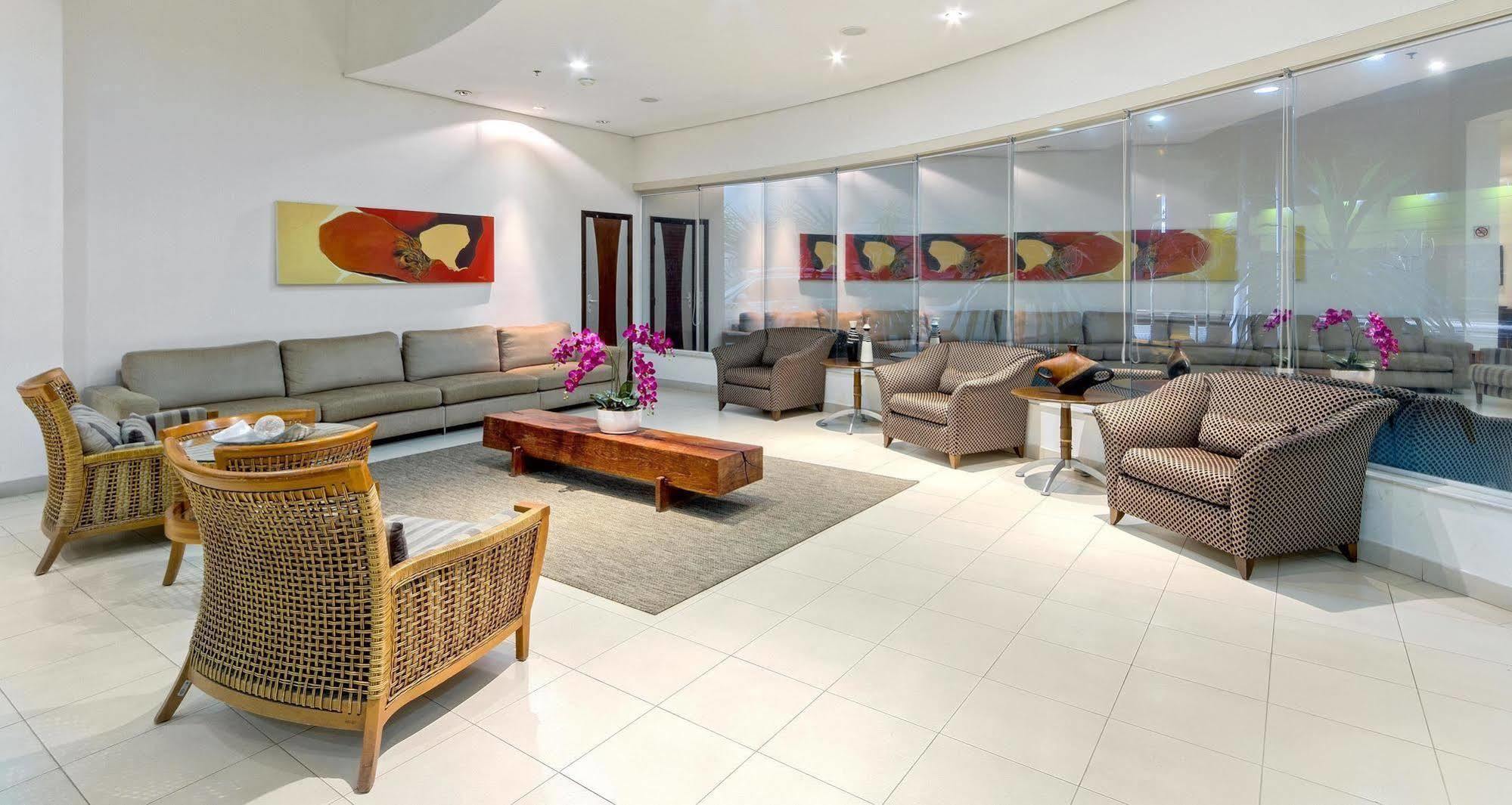 Hotel Nacional Inn Cuiaba Kültér fotó